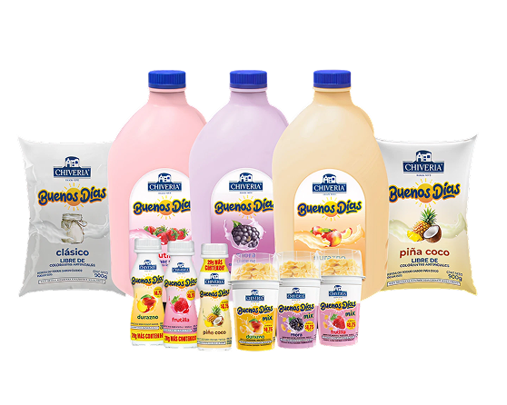 Bodegón de productos Chiveria línea Buenos Días con todos los sabores y formatos: frutilla, mora, durazno, piña coco y clásico en presentaciones de botella, funda, vaso y mix